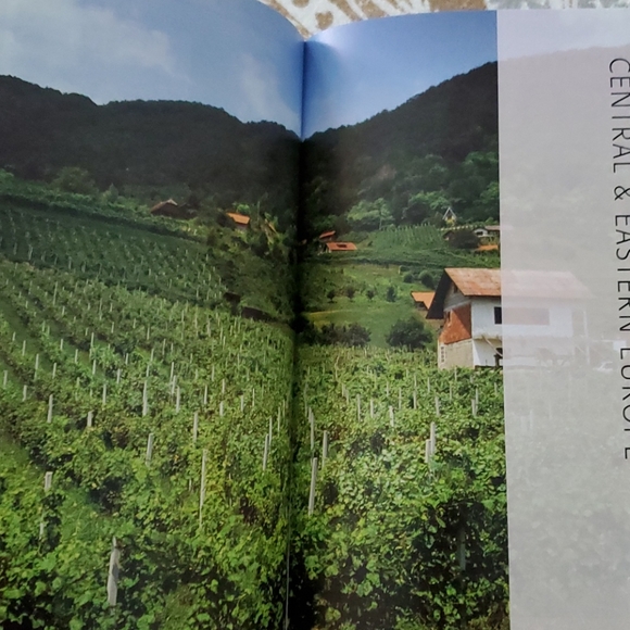 Book - Picture 5 of 5